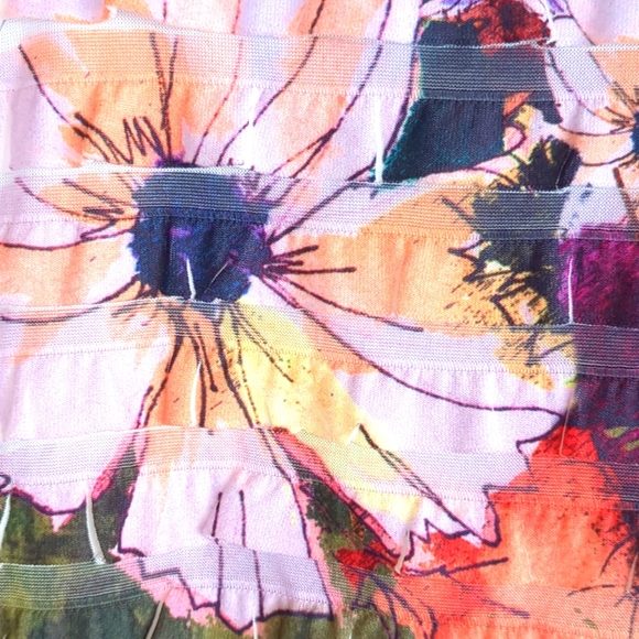 🌹Connected Retro Multicolor Ruffle Top Small - Picture 7 of 9